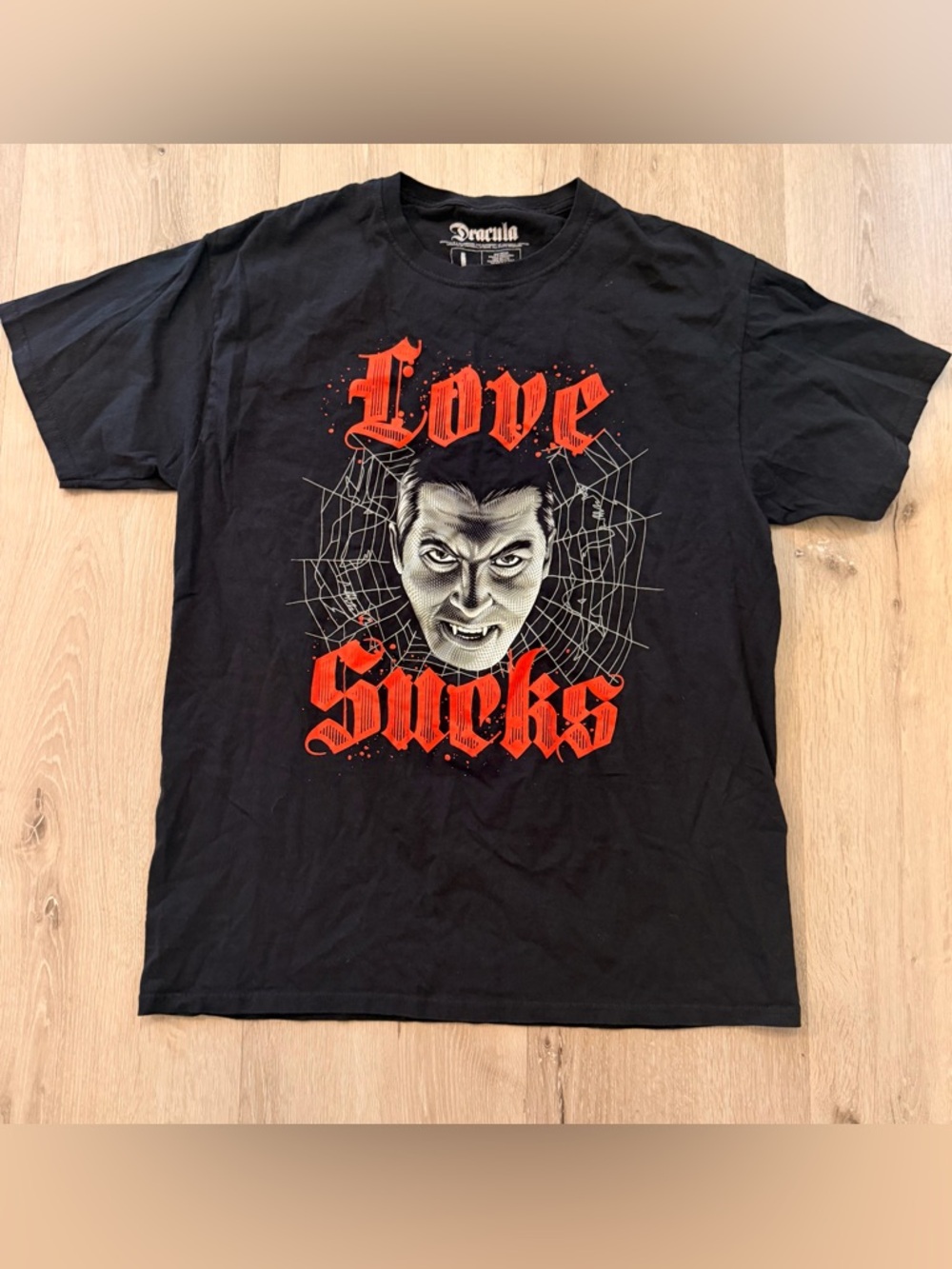 Rare Loot Fright Exclusive: Dracula “Love Sucks” Graphic Tee Universal Monsters